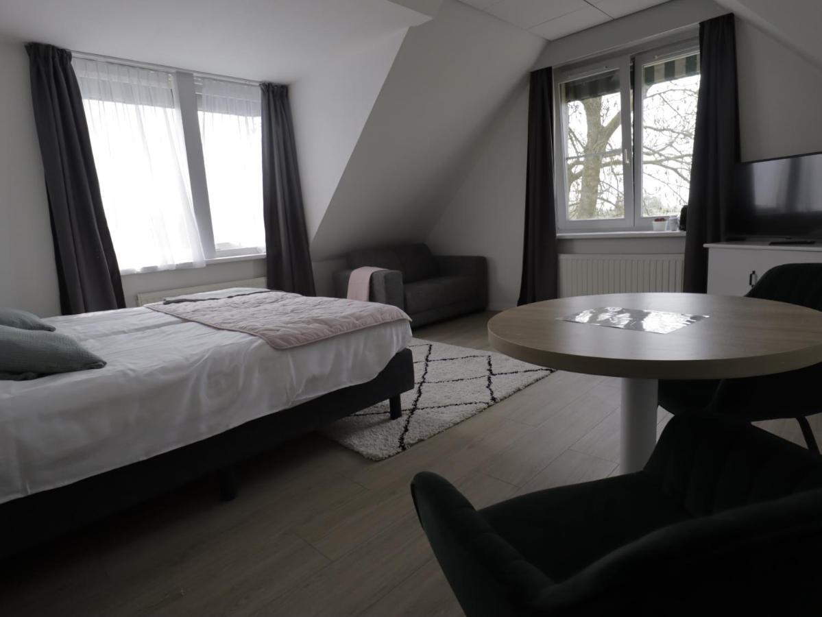 Hotel Zuideinde Nieuwkoop Bagian luar foto