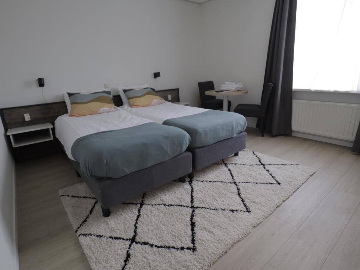 Hotel Zuideinde Nieuwkoop Bagian luar foto